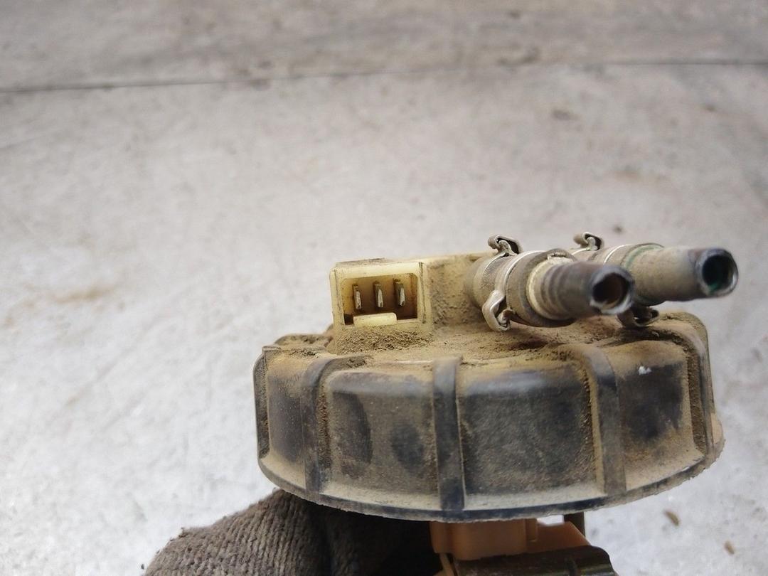 Датчик уровня топлива YLN443 Peugeot 306 купить
