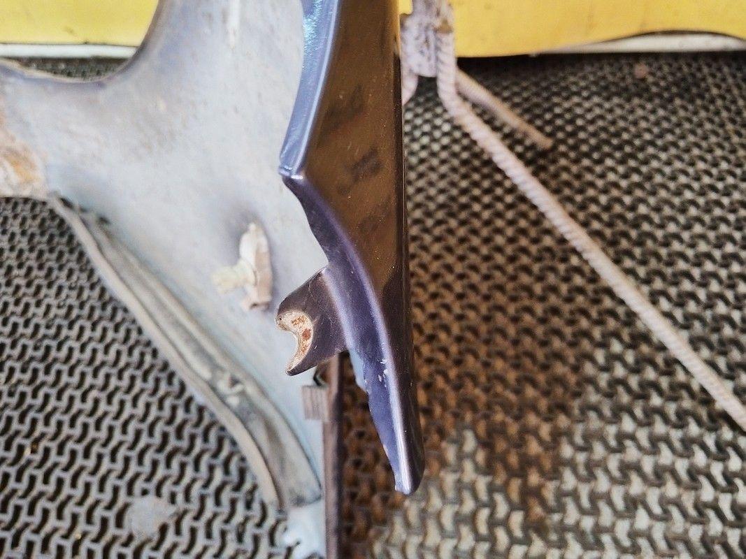 Крыло переднее правое GOG5FM Mazda Premacy undefined