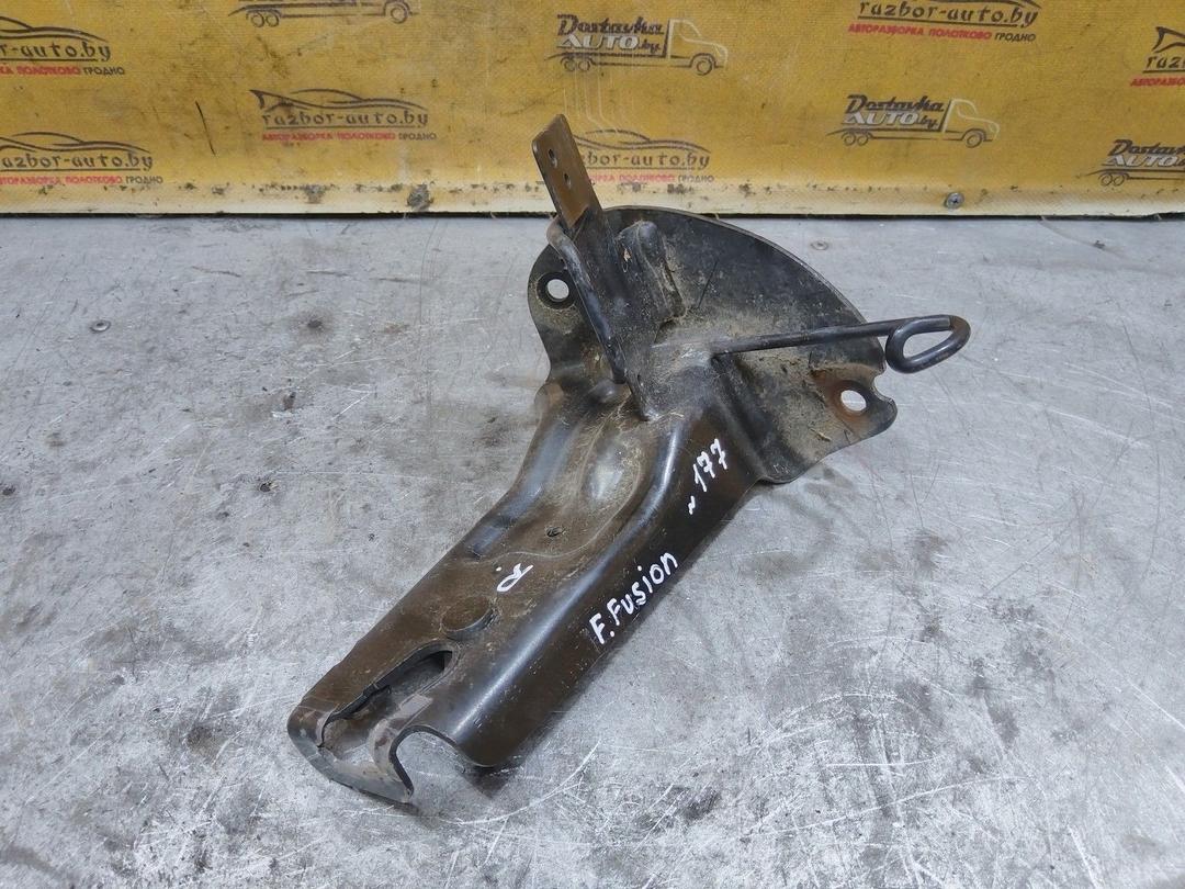 Кронштейн IUGF0E Ford Fusion