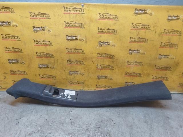 Обшивка стойки центральной левой BE82V9 Mercedes C W202 купить