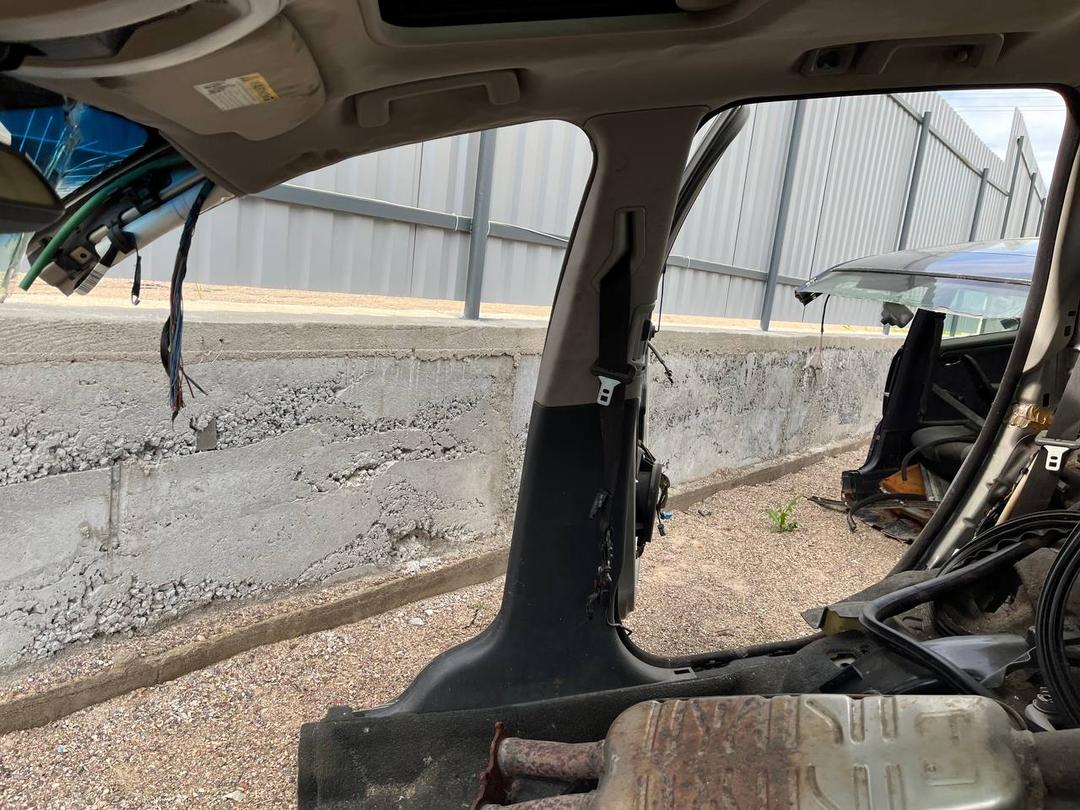 Ремень безопасности передний правый 3HM11R Volvo XC70