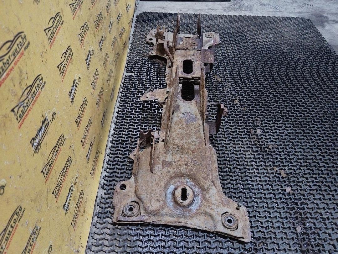 Балка подвески задняя 78PA9E Peugeot 406 купить с доставкой