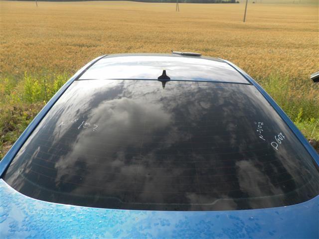 Стекло заднее D26FCE Peugeot 607 купить
