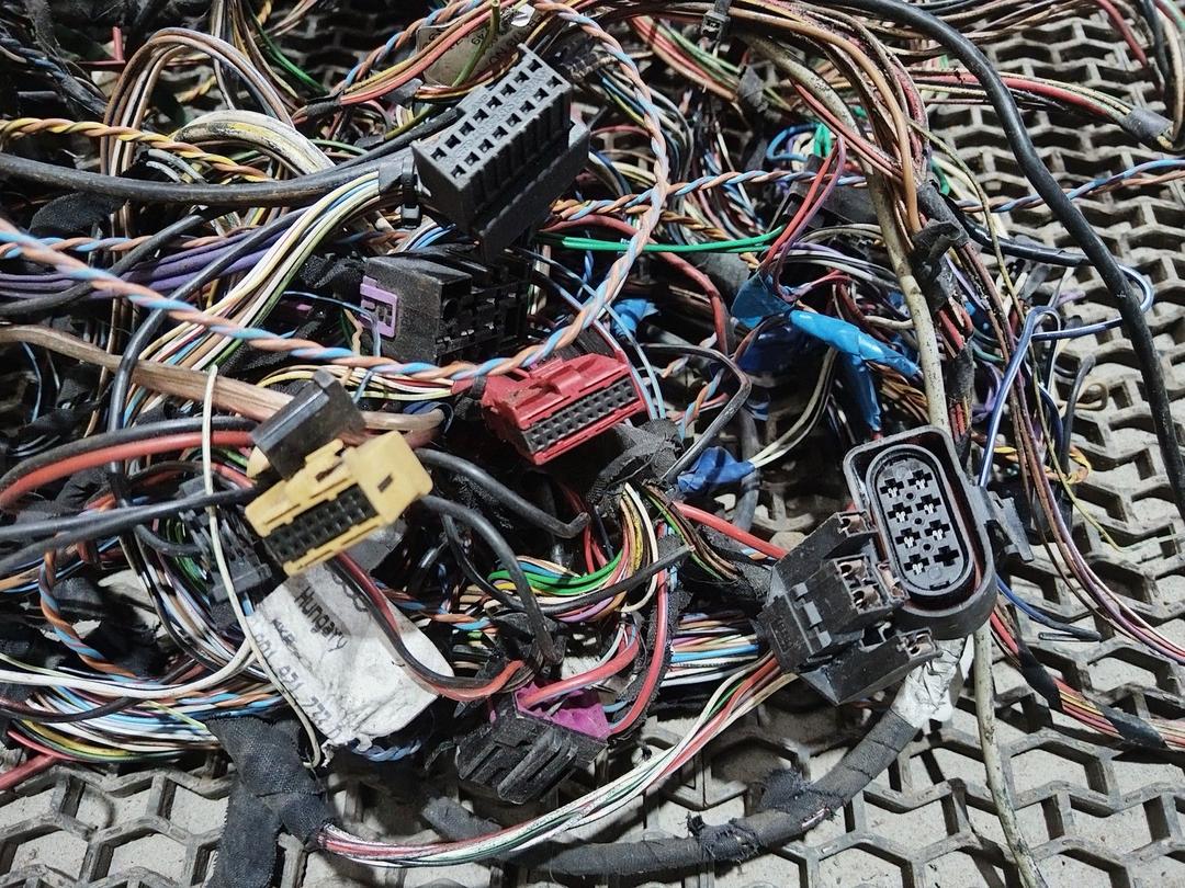 Проводка салона R6CL6X Audi A4 купить с доставкой