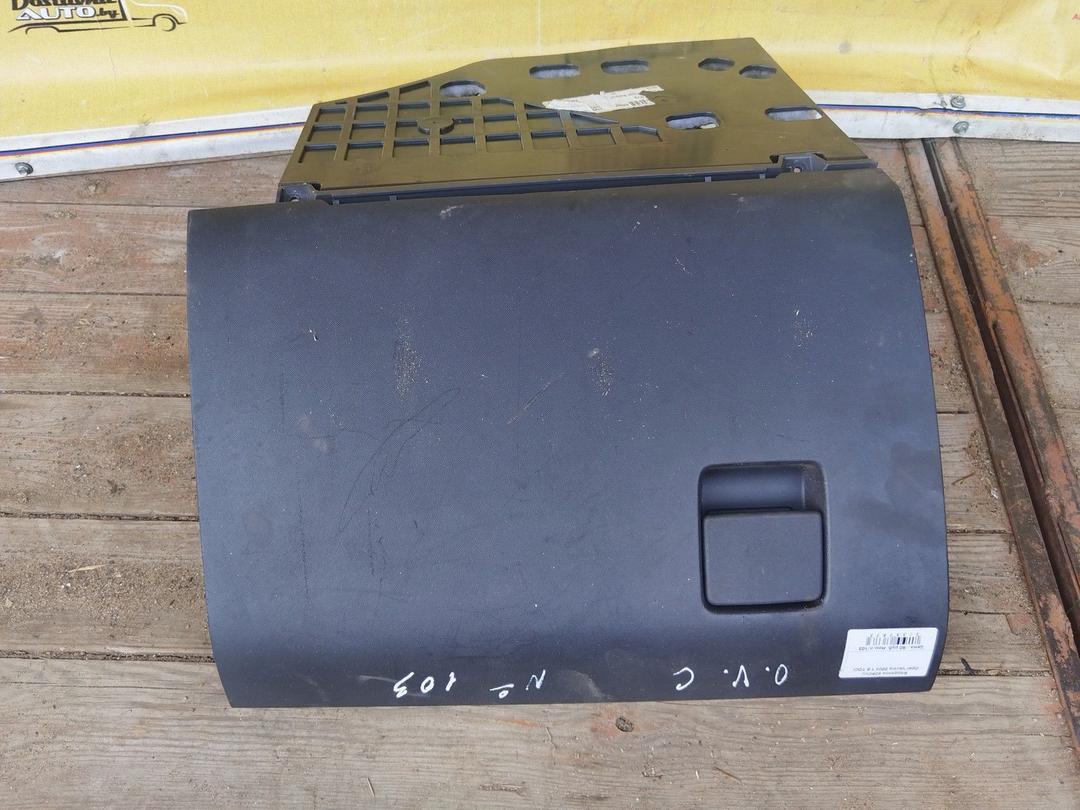 Бардачок 929OVJ Opel Vectra купить