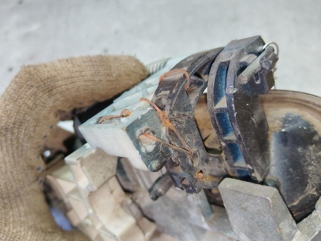 Ручка открывания багажника 6LPPRA Renault Safrane купить с доставкой