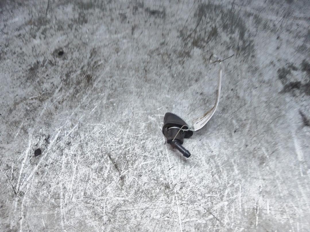 Форсунка омывателя заднего стекла 617343 Hyundai Getz купить с доставкой