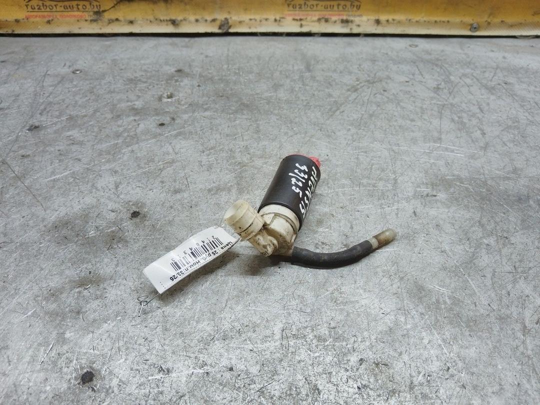 Насос (моторчик) омывателя стекла 563TJQ Toyota Avensis купить