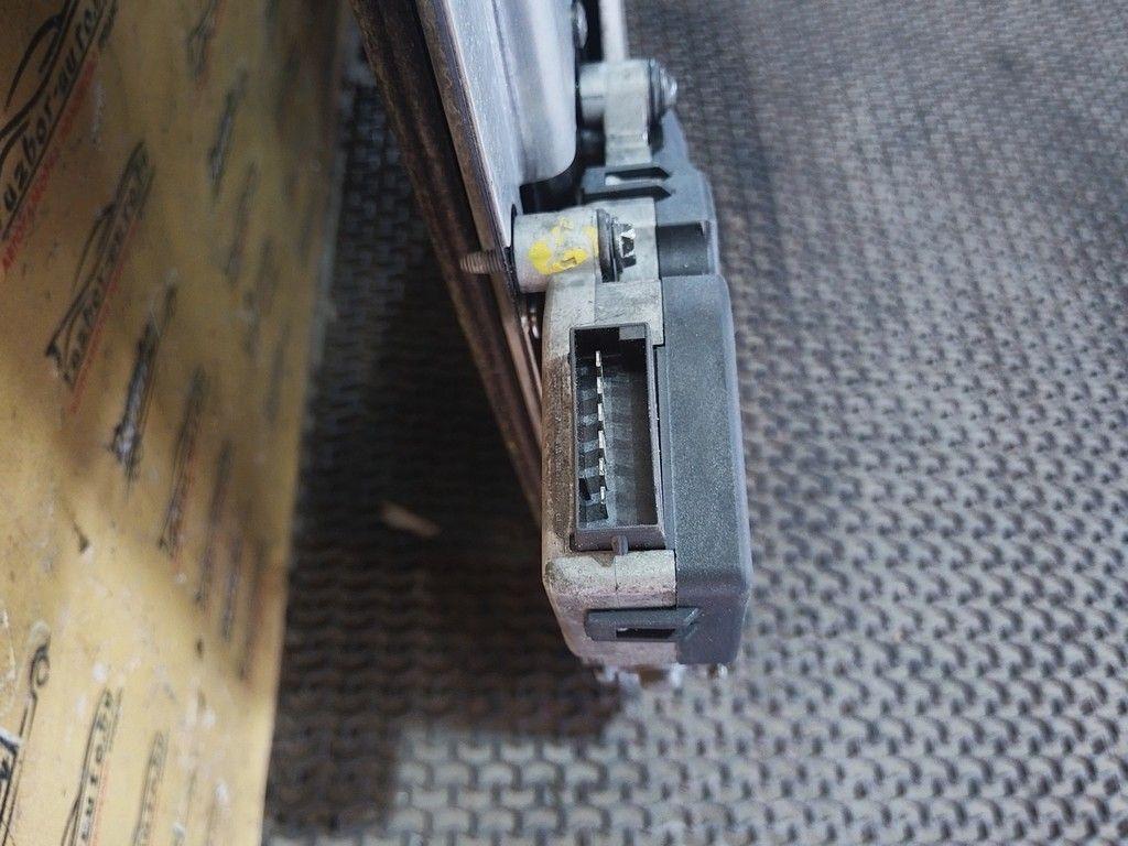 Люк UWNCP2 Opel Astra - Фото 10