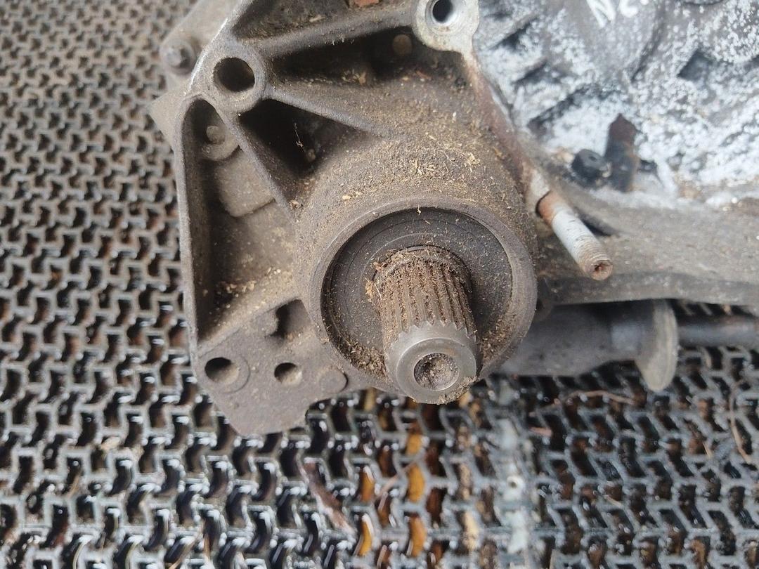 КПП механическая (МКПП) 5-ступенчатая QWOW32 Renault Twingo купить с доставкой