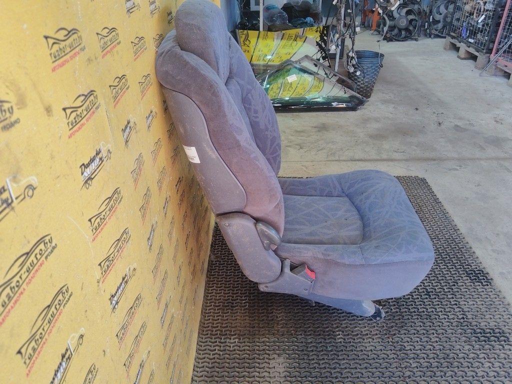 Сиденье заднее 4ZJF3A Renault Espace - Фото 6