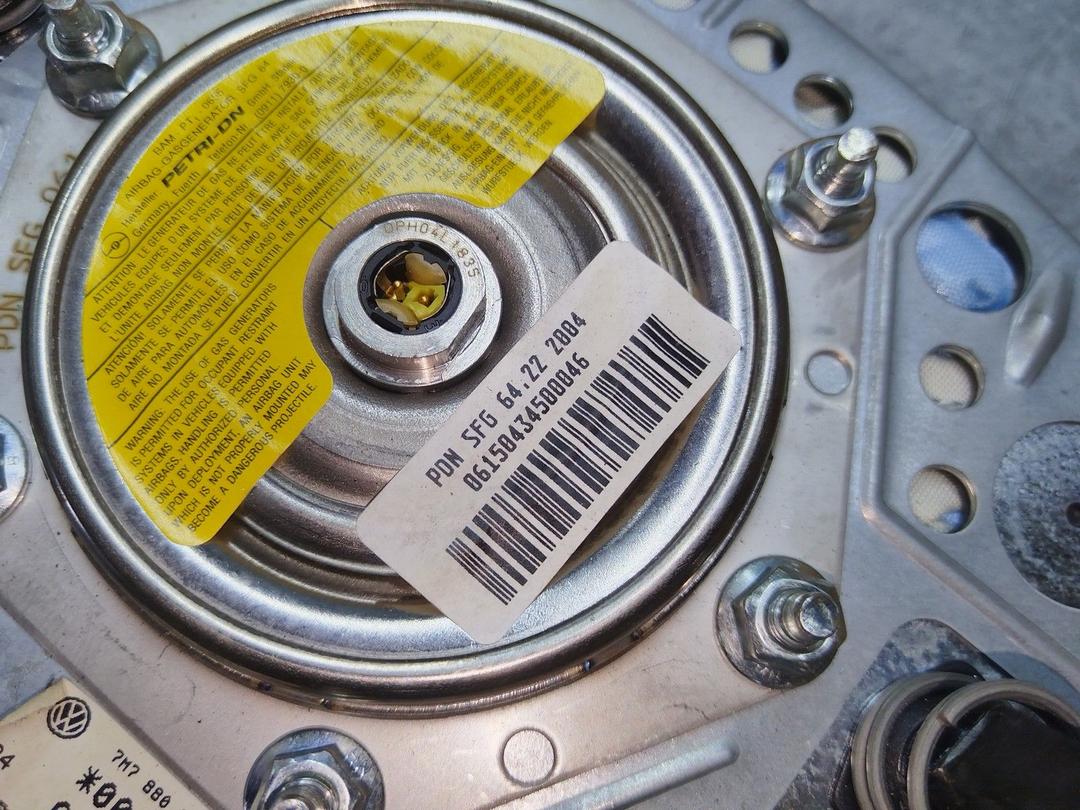 Подушка безопасности водителя 9IP0K5 Seat Alhambra - Фото 4