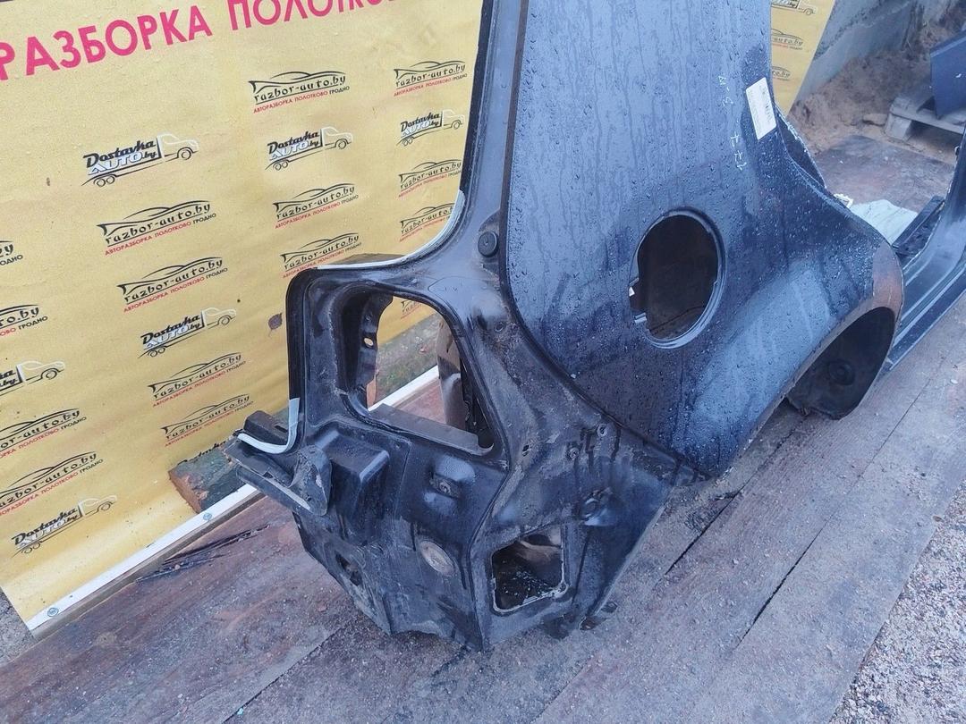 Крыло заднее правое M5VU1T Volkswagen Golf undefined