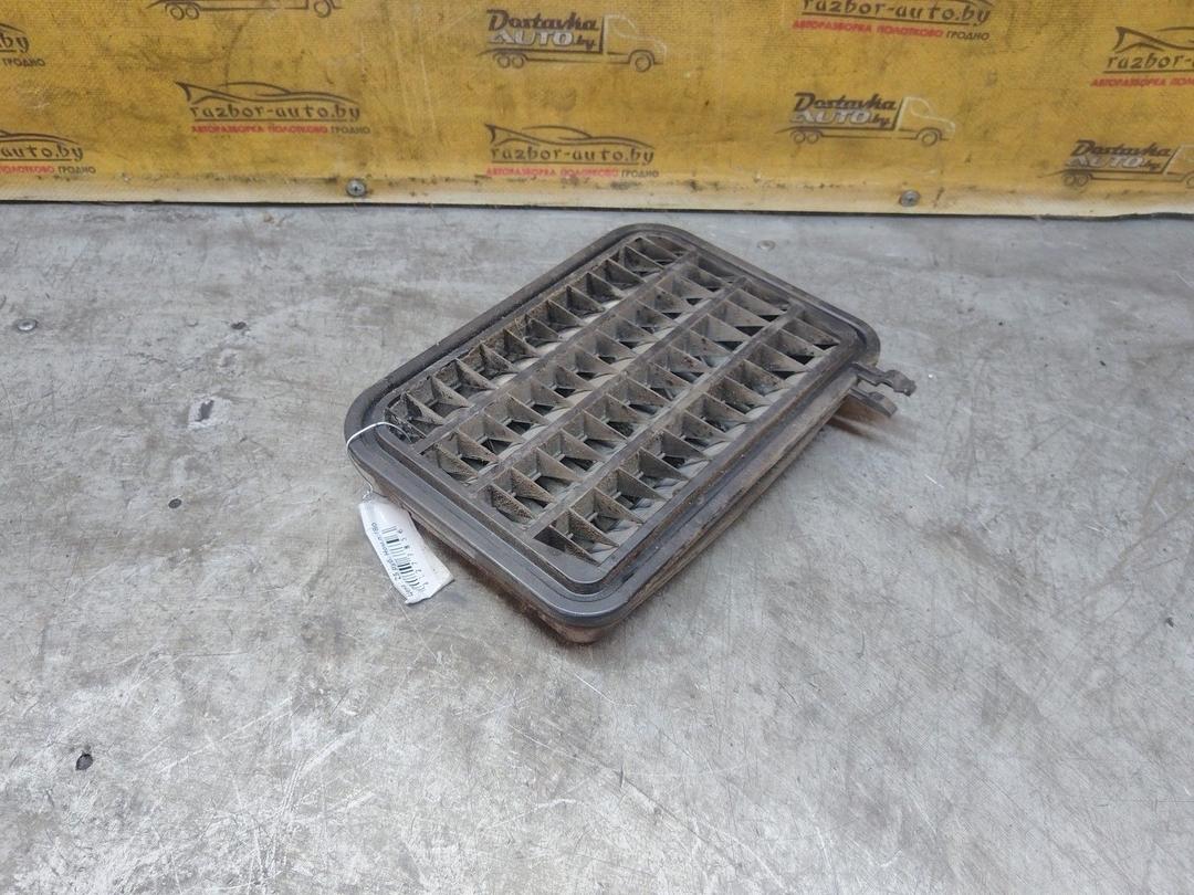 Решетка вентиляции кузова RI5N84 Mercedes C W202 купить с доставкой. Огромный выбор запчастей и марок авто. У нас есть практически все.