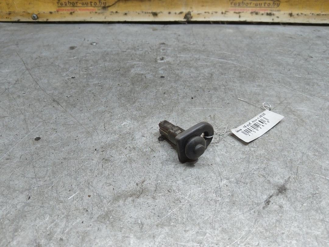 Выключатель концевой (концевик) OVXOVW Mitsubishi Carisma