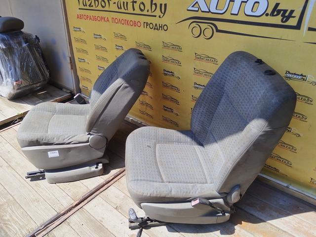 Сиденье переднее 1Q5OG4 Renault Espace купить с доставкой. Огромный выбор салонов. У нас есть практически все.