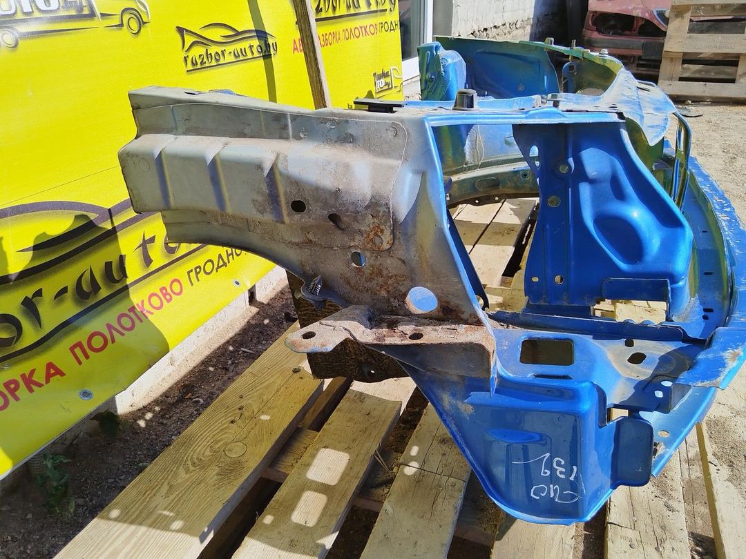 Передняя панель крепления облицовки (телевизор) RW6041 Renault Clio купить в магазине запчастей бу