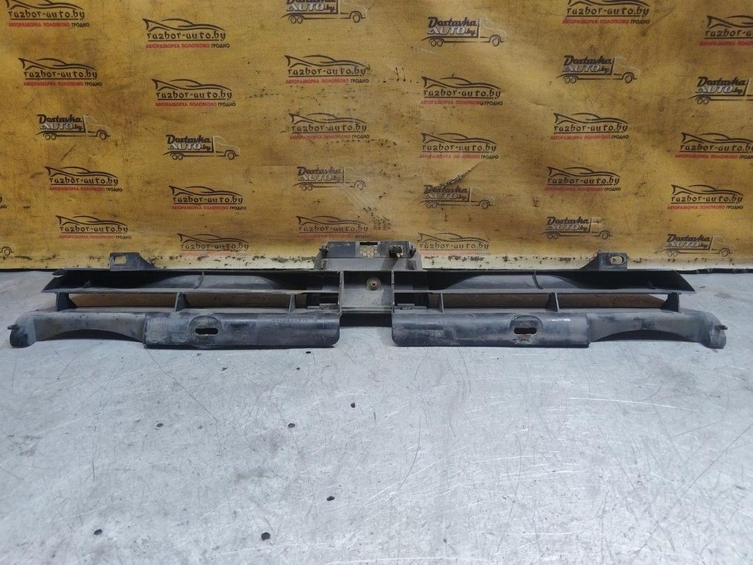 Решетка радиатора Y5ETL5 Peugeot 605 - Фото 6