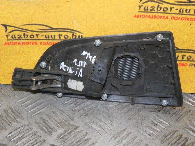 Ручка внутренняя задняя правая 6HGONK Skoda Octavia купить