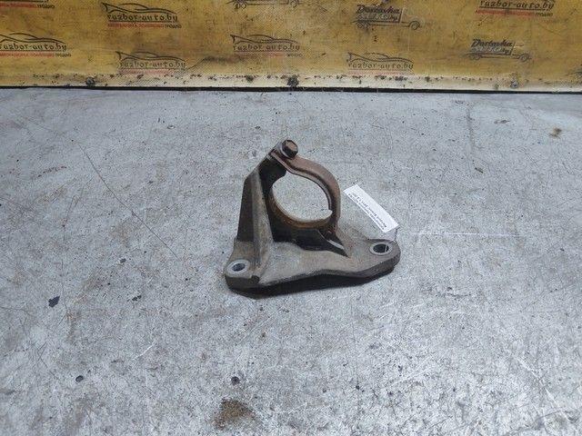 Кронштейн полуоси DZIVRA Renault Scenic