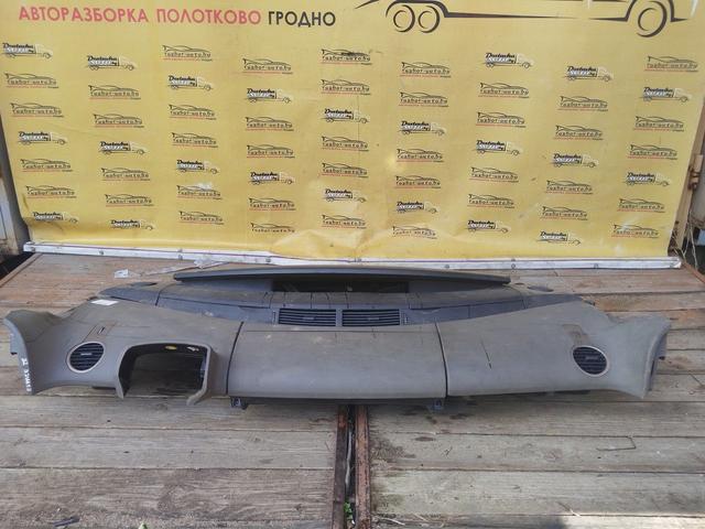 Панель передняя салона (торпедо) E8RH6O Renault Espace undefined