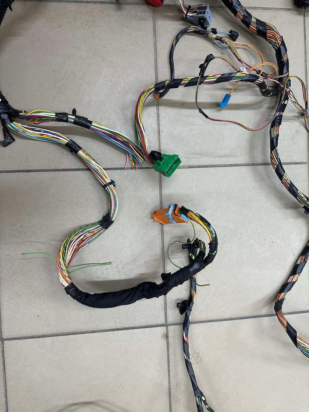 Проводка салона 4A8RDC Citroen Xsara Picasso купить с доставкой