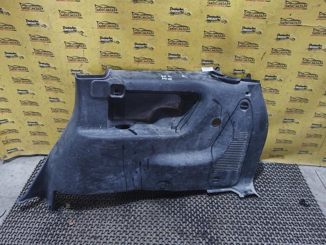 Обшивка багажника S5T47I Opel Zafira