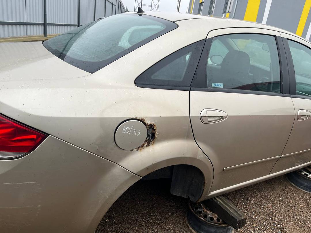 Лючок топливного бака 938ZEF Fiat Linea - Фото 3