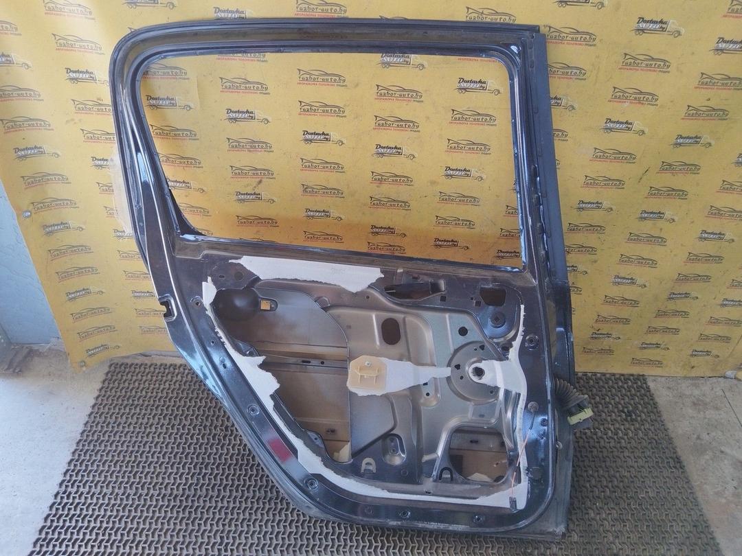Дверь задняя левая A011H3 Peugeot 307 купить в магазине запчастей бу
