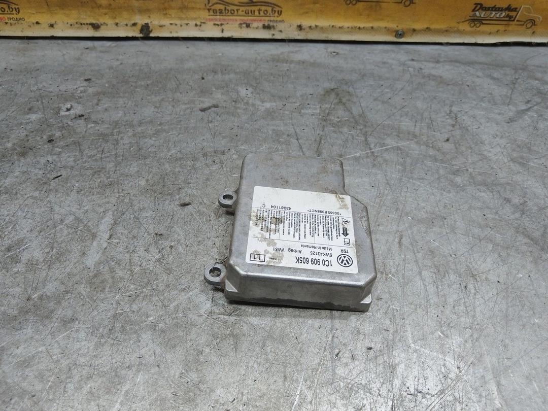 Блок AirBag Z24FVZ Volkswagen Polo купить с доставкой