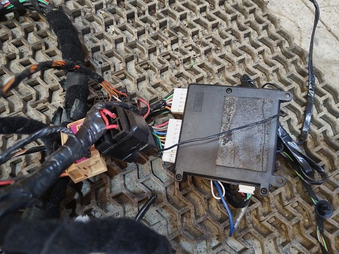 Проводка 8QAIWY Skoda Fabia купить с доставкой