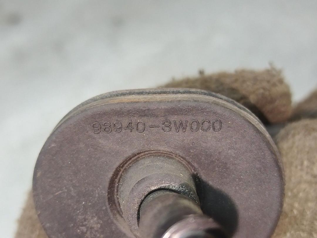 Форсунка омывателя заднего стекла 8VICRH Kia Sorento - Фото 5