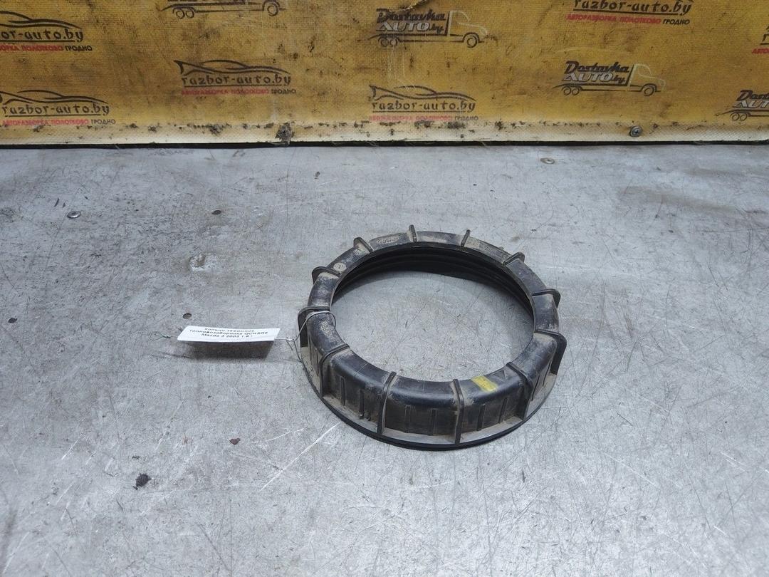 Кольцо зажимное топливозаборника QCKSR6 Mazda 3