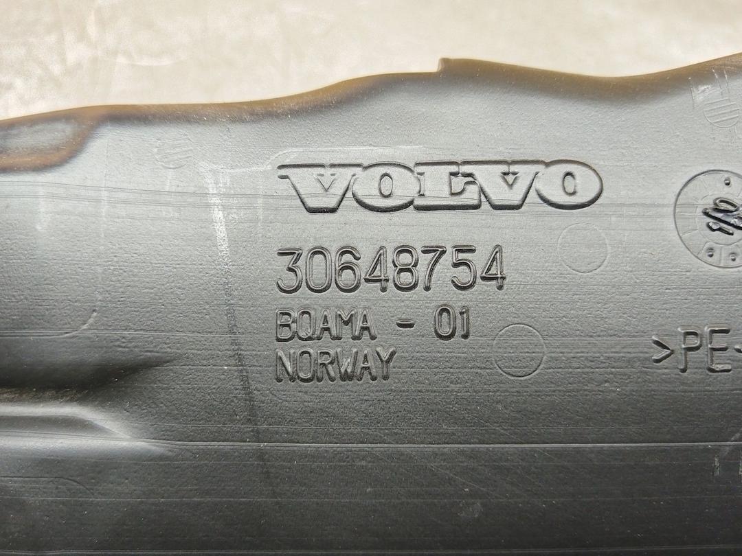 Воздуховод N2M7LQ Volvo XC70 купить с доставкой. Огромный выбор запчастей и марок авто. У нас есть практически все.