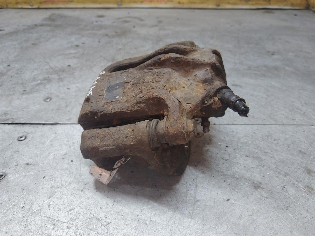 Суппорт передний левый MNTE7O Citroen Xsara Picasso купить с доставкой