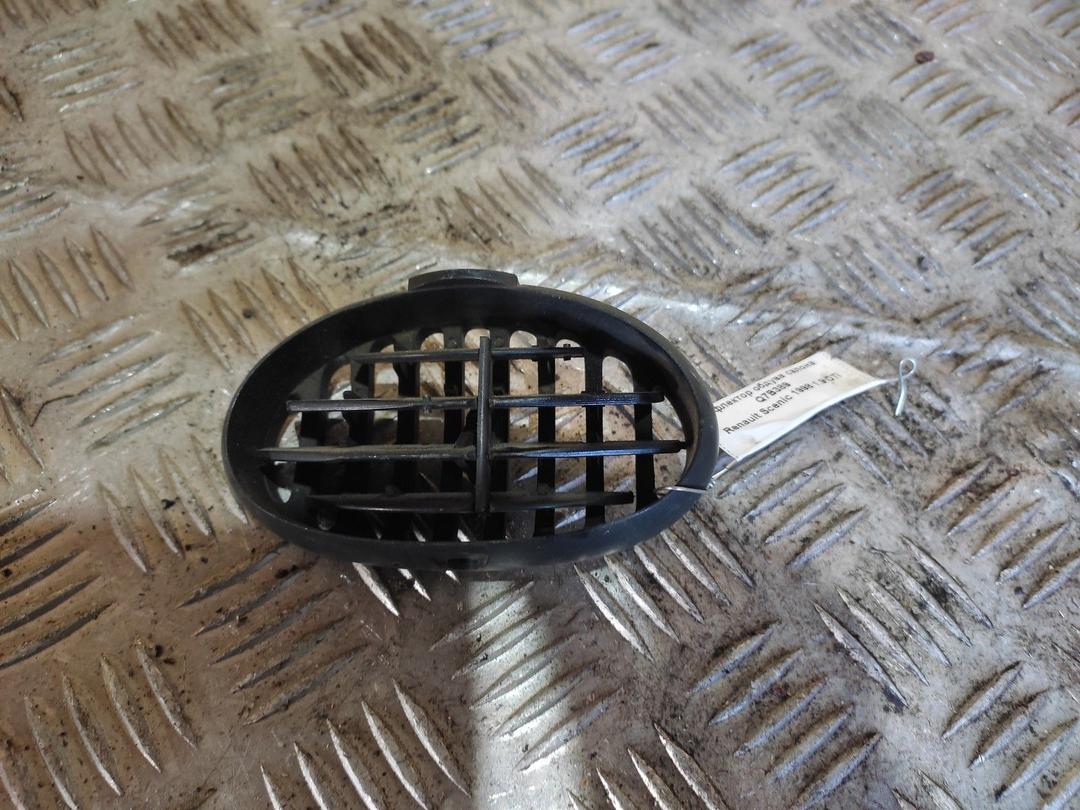 Дефлектор обдува салона Q7B389 Renault Scenic купить