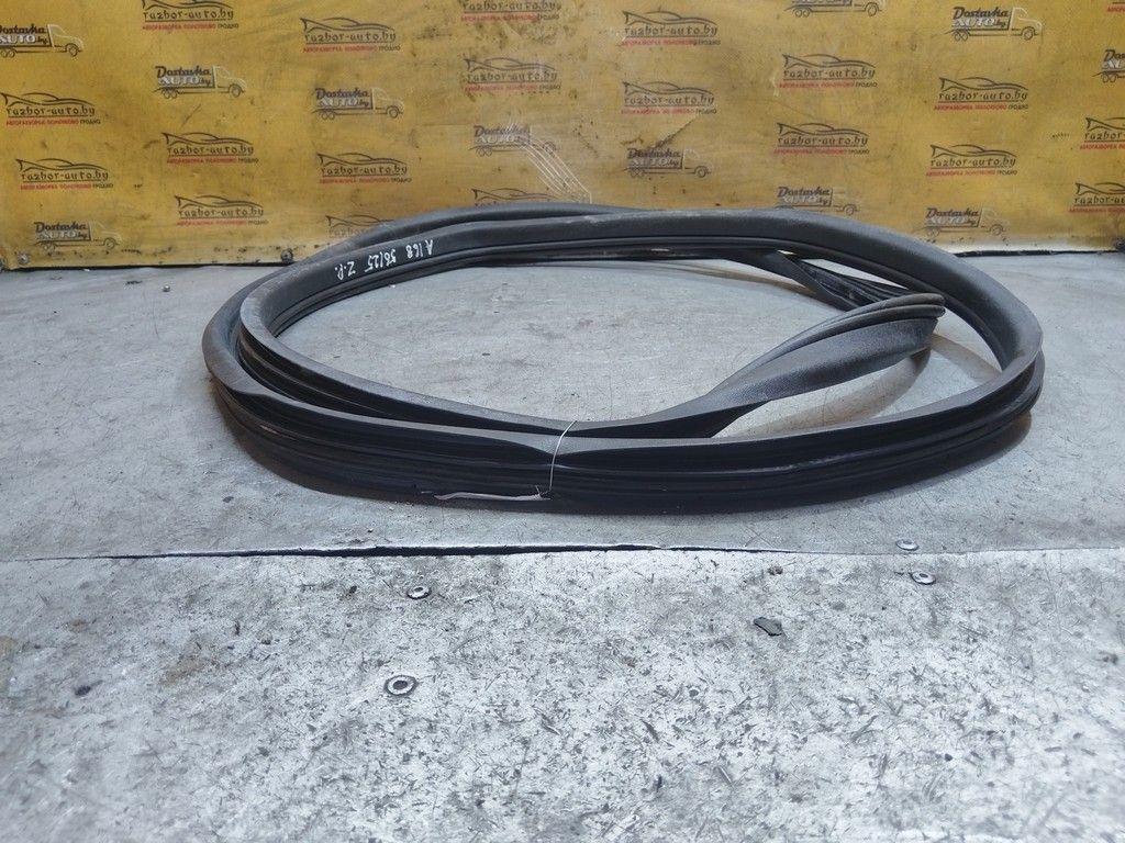 Уплотнитель двери задней правой IF3BOP Mercedes A W168 - Фото 4