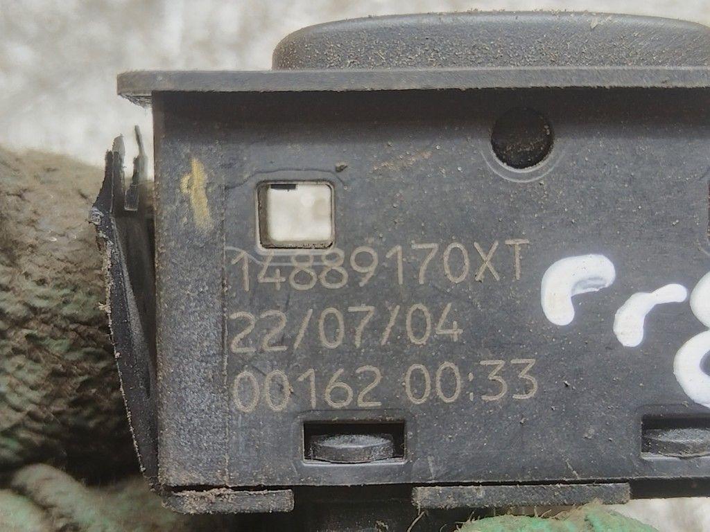 Кнопка стеклоподъемника заднего правого V8MQLM Citroen C8 - Фото 4