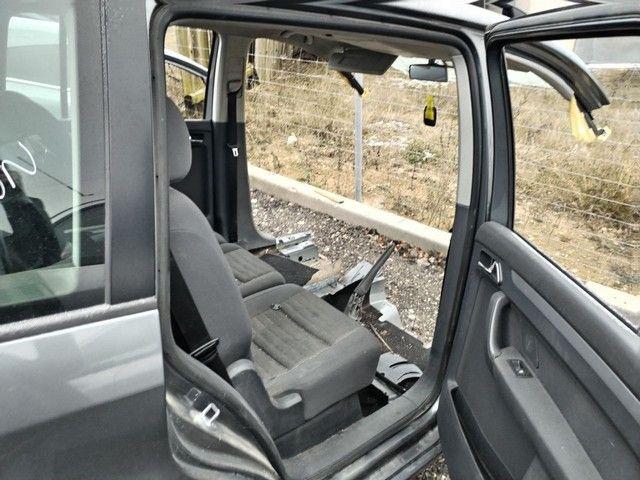 Уплотнитель FGSA7N Volkswagen Touran - Фото 3