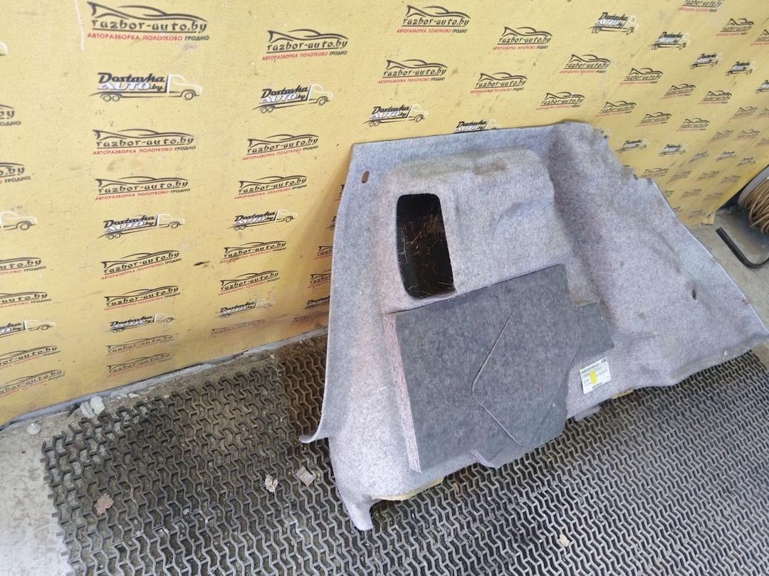 Обшивка багажника D72UQV Mercedes A W168 купить с доставкой