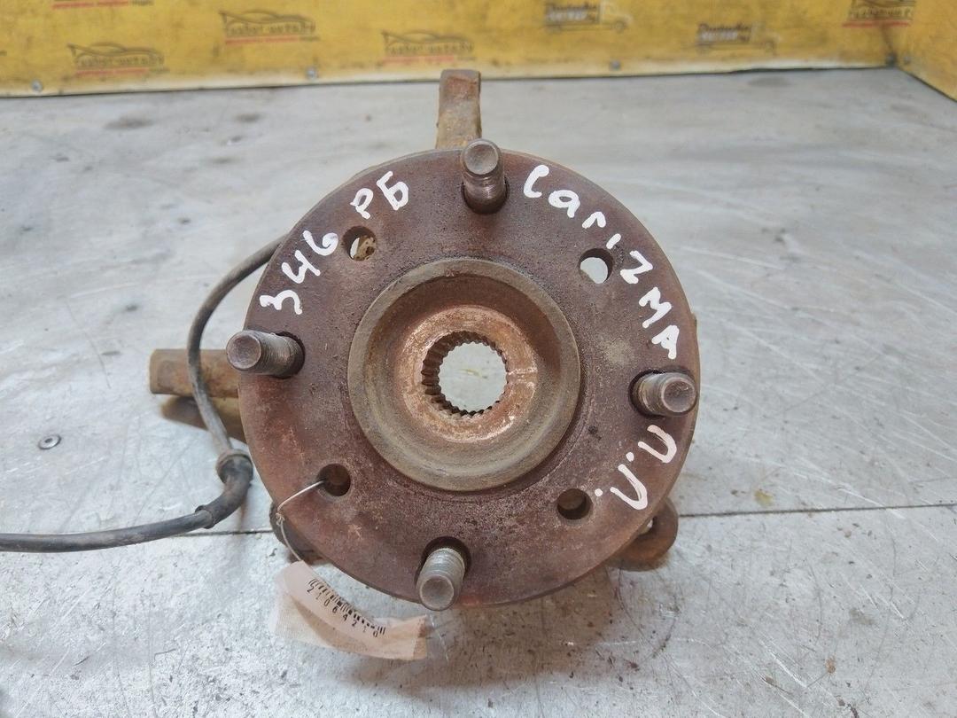 Кулак поворотный левый LVD5B1 Mitsubishi Carisma