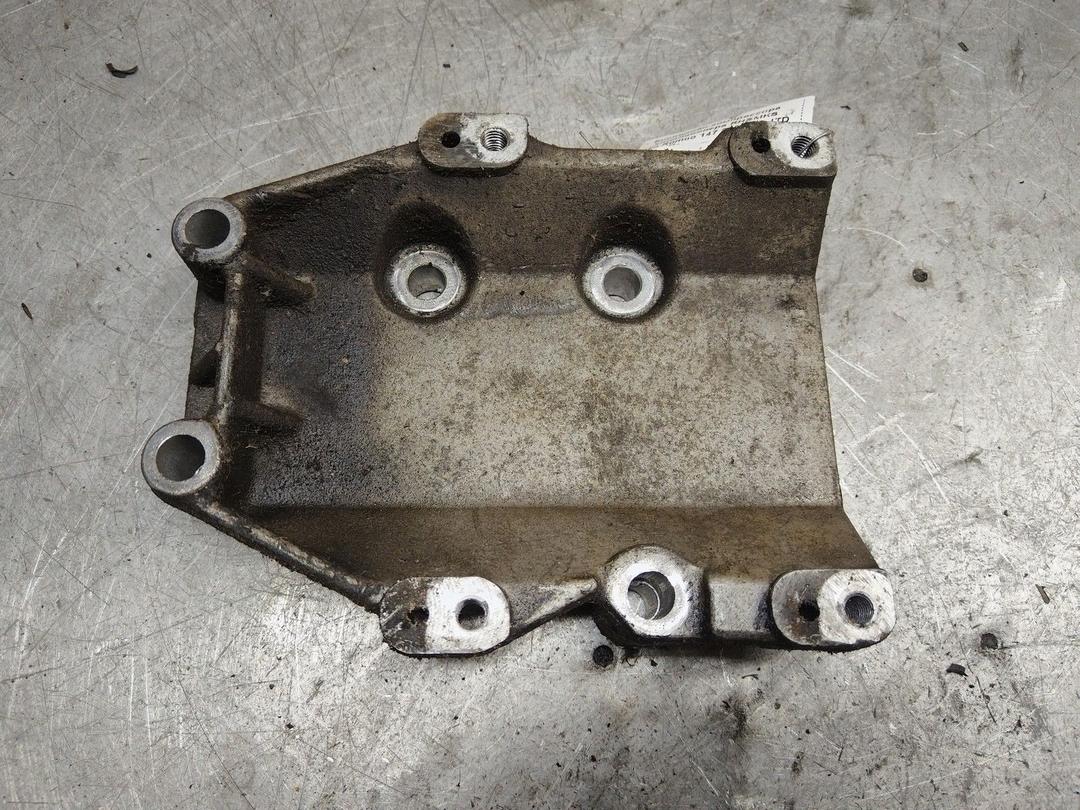 Кронштейн компрессора кондиционера RHSMKS Alfa Romeo 147 - Фото 1