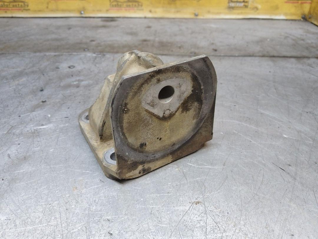 Кронштейн КПП DJZ7CZ Citroen Jumper купить с доставкой