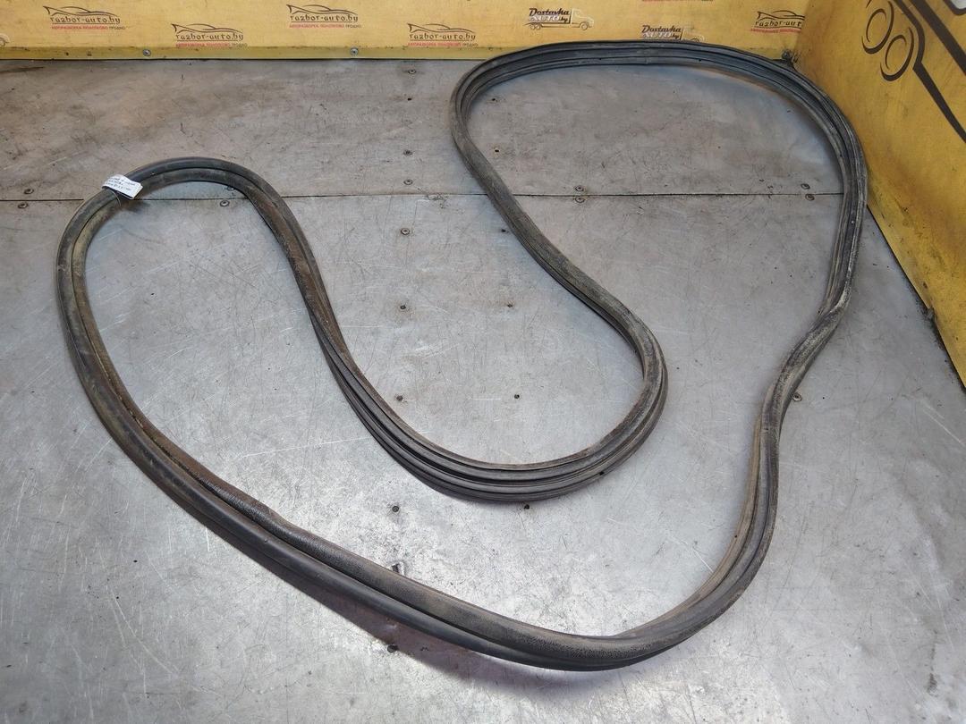 Уплотнитель двери передней правой IYLCBK Peugeot Partner - Фото 1