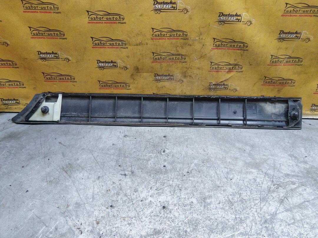 Молдинг двери задней правой SHCOQ5 Audi 100 купить