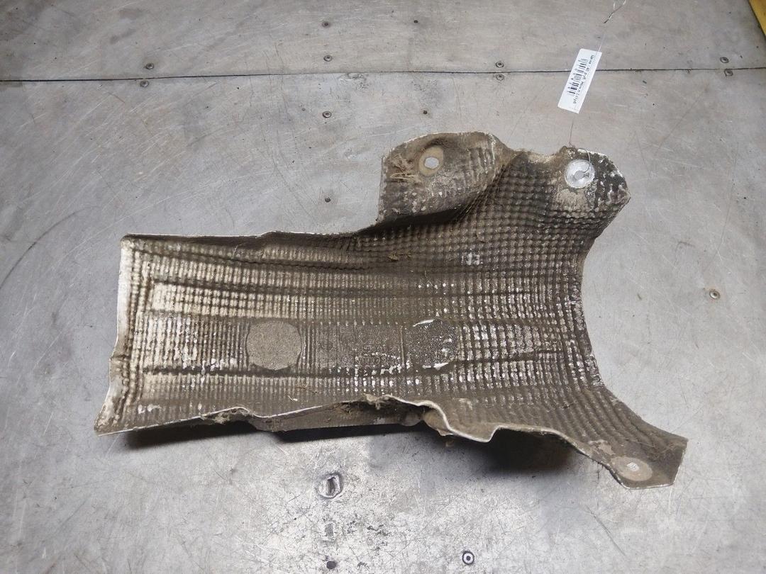 Тепловой экран глушителя I39OZ0 Volkswagen Passat