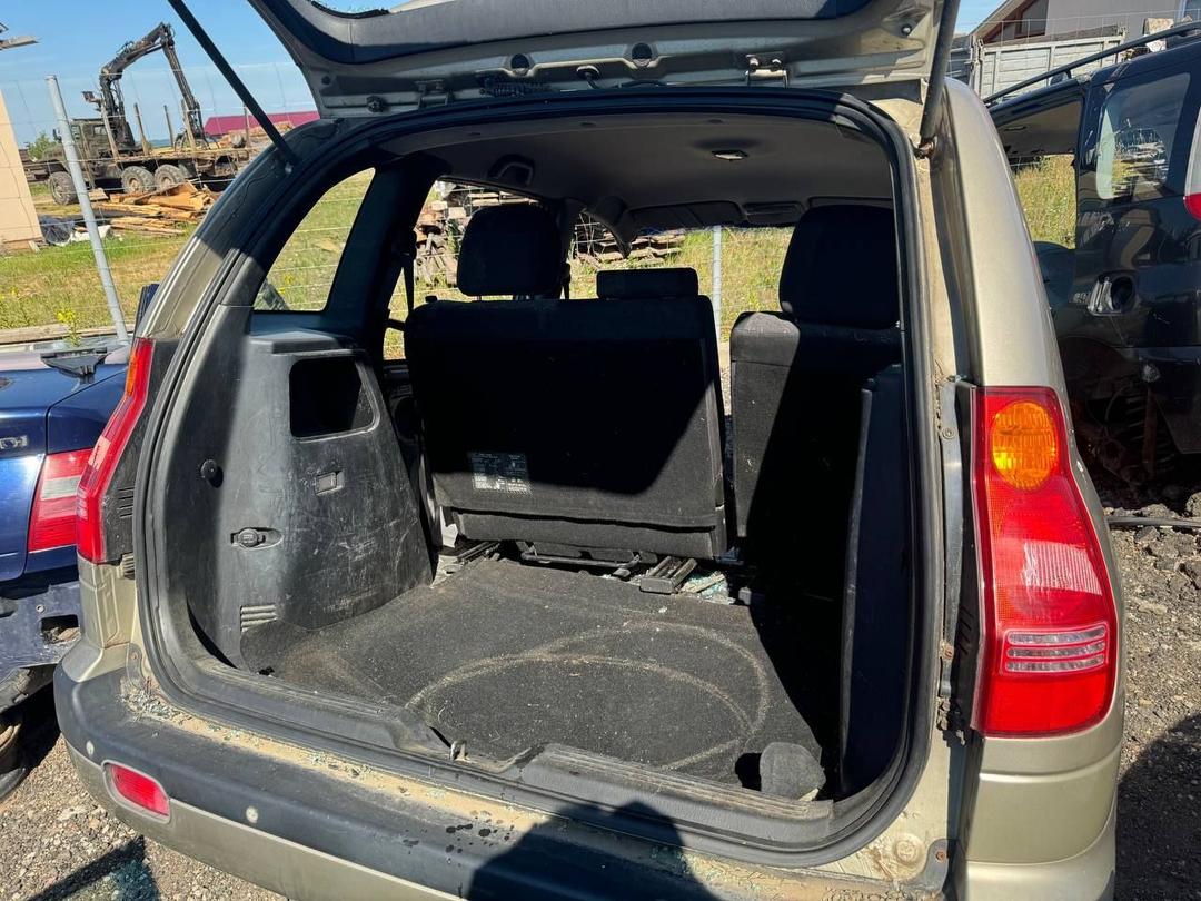 Обшивка багажника 203N7E Hyundai Matrix