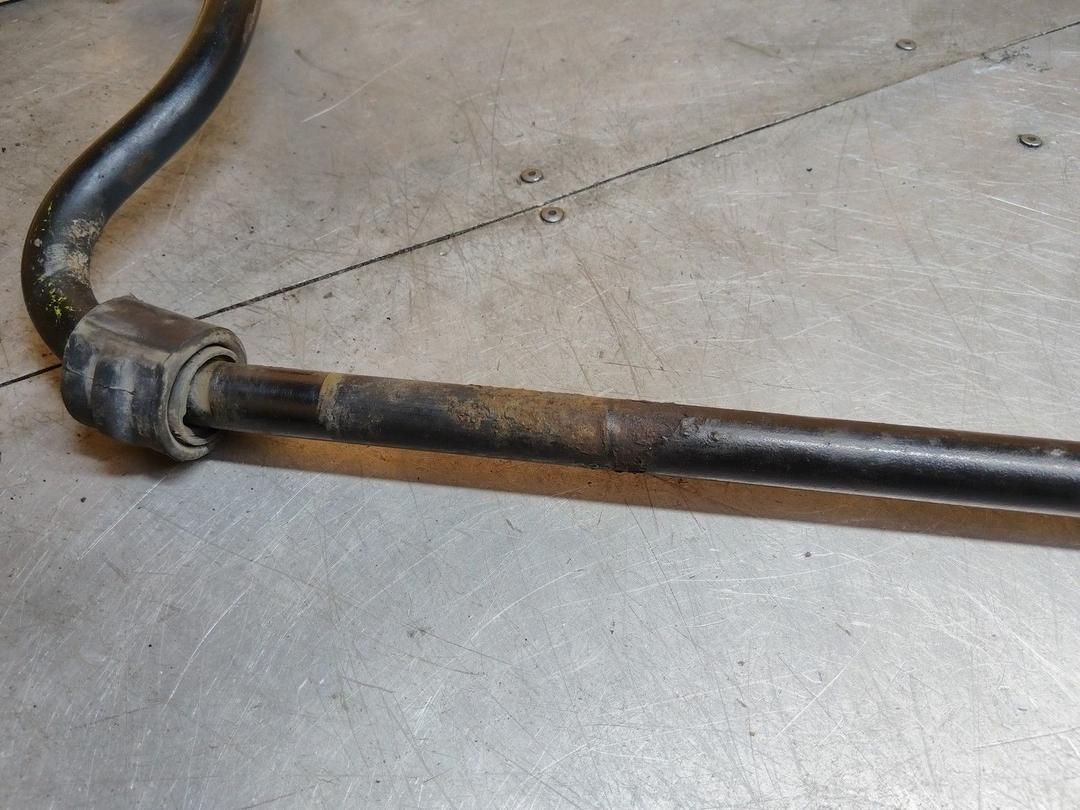 Стабилизатор подвески (поперечной устойчивости) передний RU820J Peugeot 607 купить с доставкой