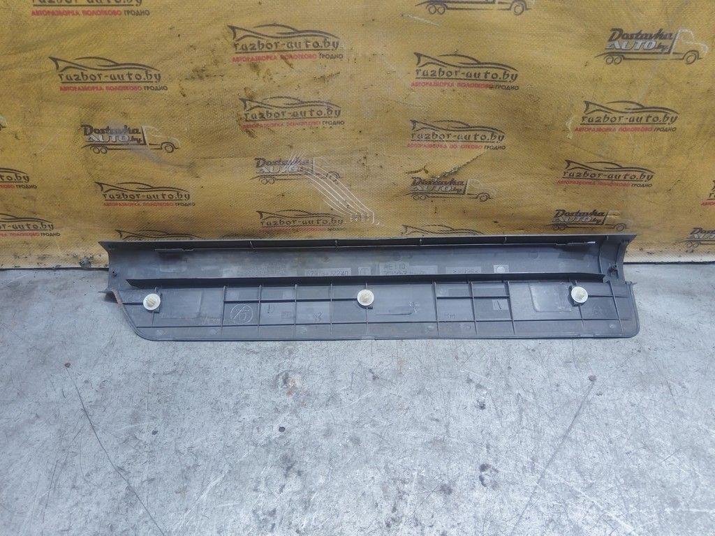 Накладка на порог внутренняя передняя правая RKMLBB Toyota Corolla - Фото 3