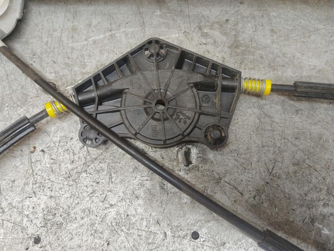 Стеклоподъемник электрический передний правый OVLHFE Citroen C8 - Фото 7